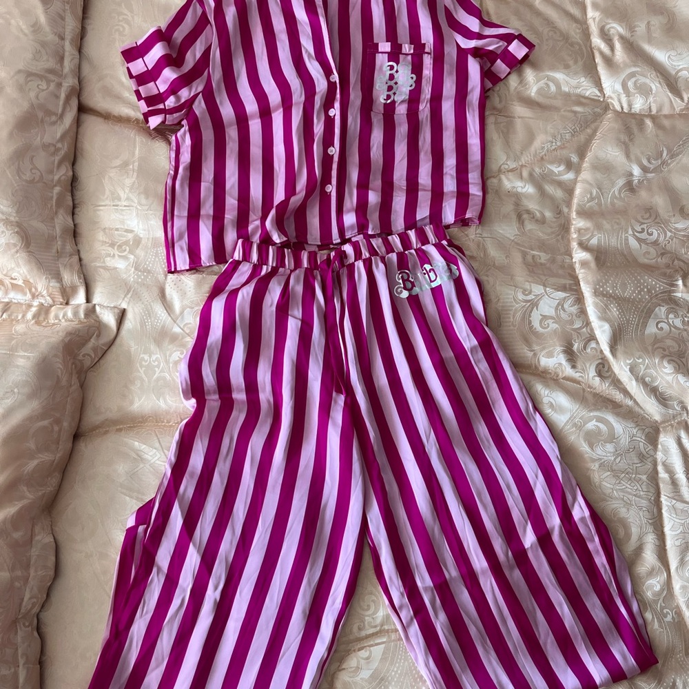 BARBIE Stripped pajamas